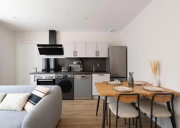 Cdc 3, 2 Avec Sdb Privatives Et Parking Inclus Appartement *